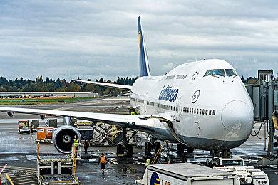 赛车模拟游戏《Project Motor Racing》2025年11月25日发售 预购已开启